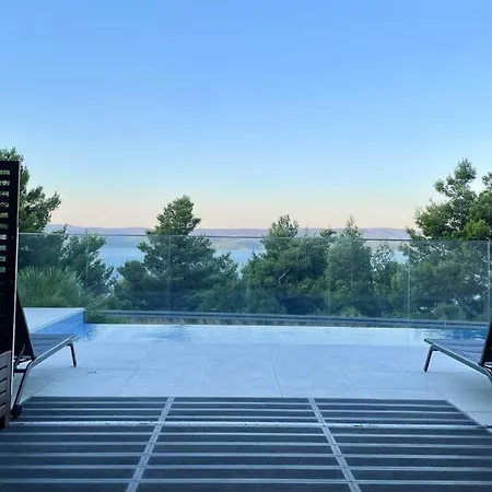Apartment Seaview Private Terrace C0ndo With Starlink Wifi *